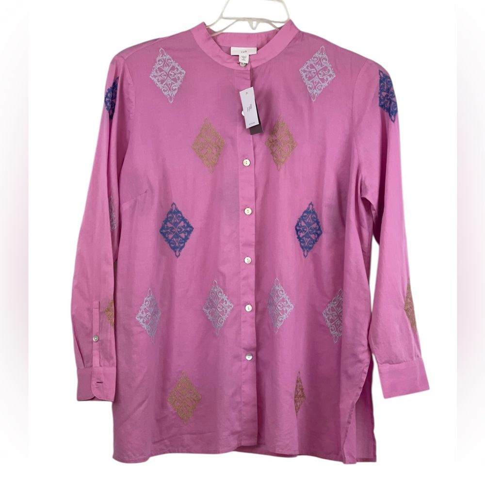 NWT- J. Jill Camellia cotton button up blouse. Size medium petite.